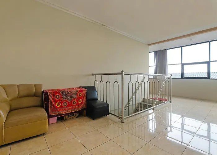 SPOT ON 91930 Hotel Citra Dewi 4 Manunggal Semarang