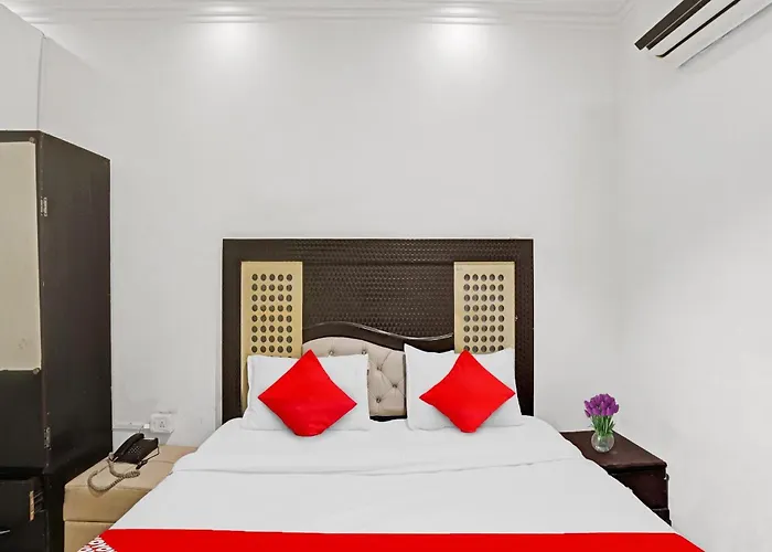Hotel O 5 Inn Ghaziabad
