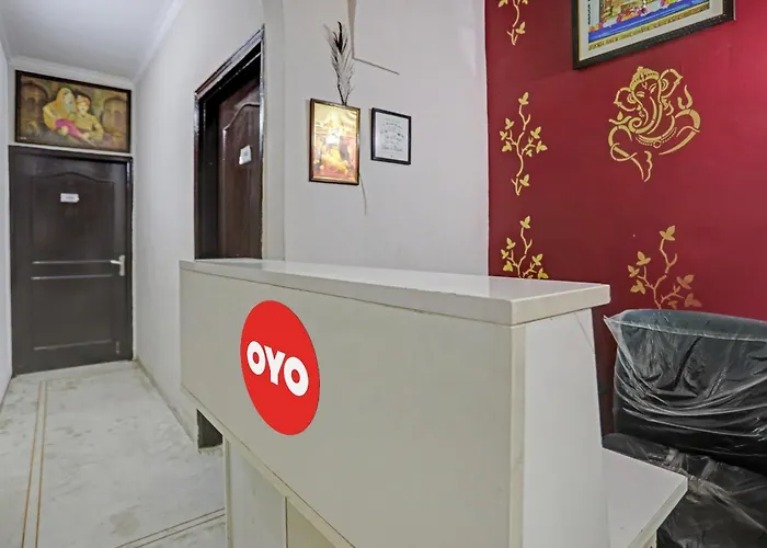 Hotel O Jpc Residency Near Dlf Avenue Saket New Delhi