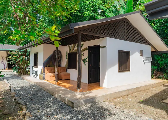 Sloth Bungalows Manzanillo