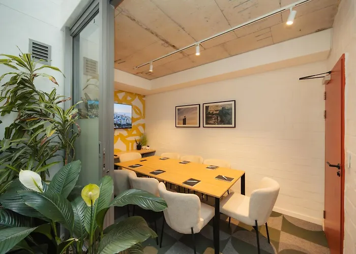 Six On N - Fluent Serviced Apartments Kaapstad