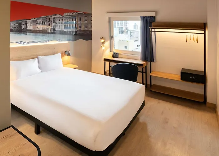 Ibis Styles El Malecon Guayaquil Hotel