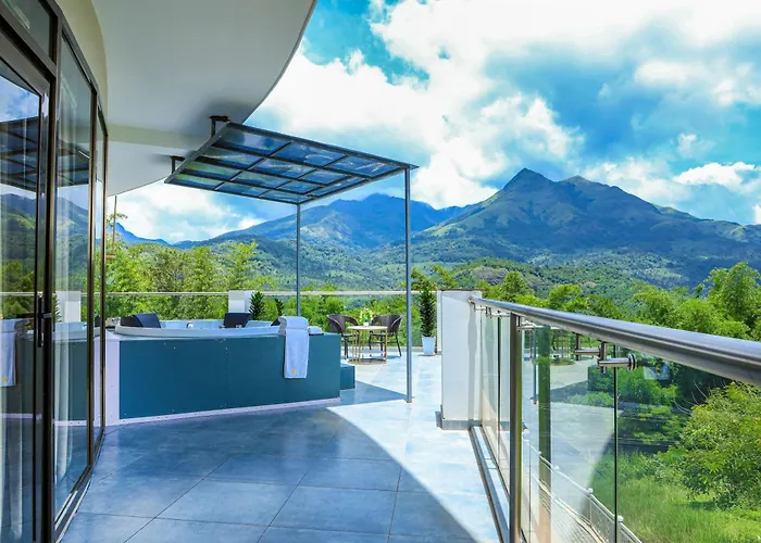 Hotel Sky Sierra Wayanad Kalpetta