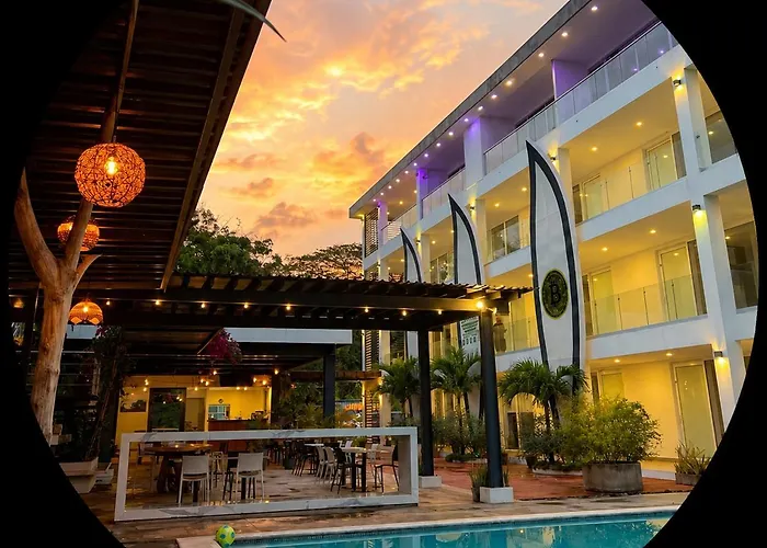 The Views Resort El Zonte