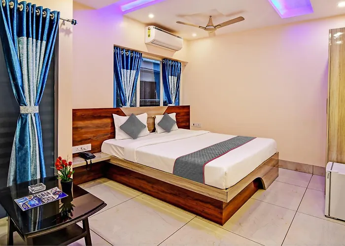 Townhouse The Grand Touch & The Royal Touch Hotel Digha 