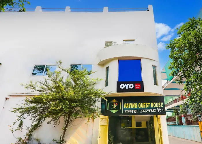 Hotel O Shree Hotel Mriduni Varanasi