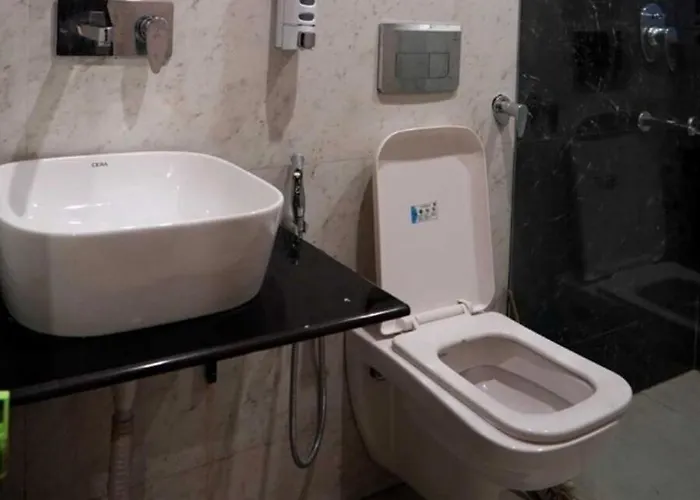 Hotel O Lords Villa Shimla