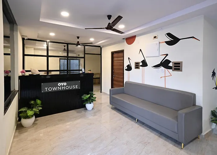 Super Townhouse De Alphabet Karmanghat Hyderabad
