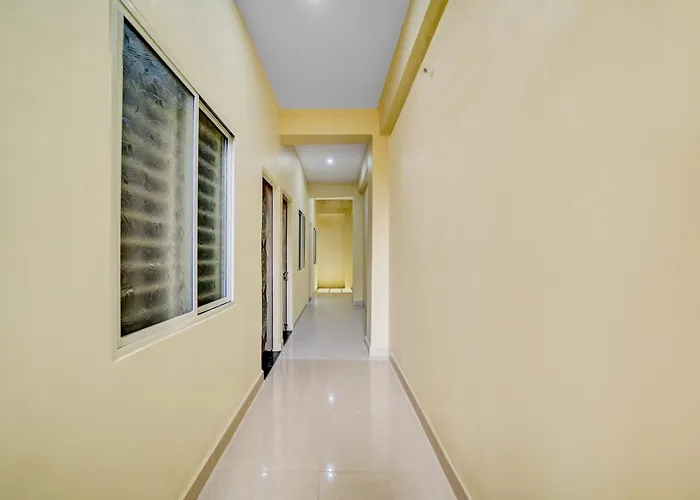 Hotel O Home Trimurti Guest House Guwahati
