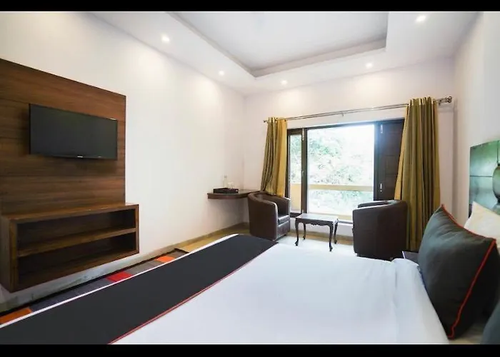 The Continental Gangtok - Pime Location Hotel - Best Rated Property Of 2024-25