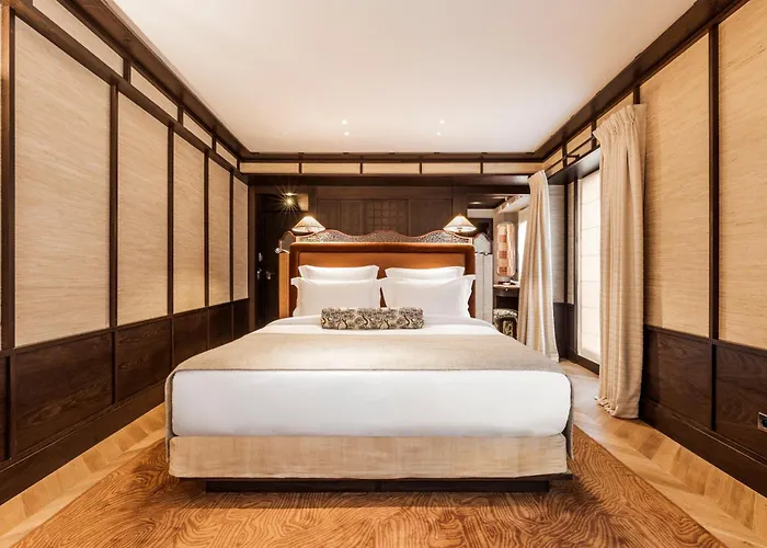 Hotel Hana Paris