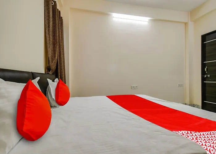 Hotel O Shree Radhey Indore