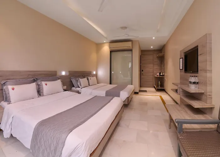 Hotel Hrushikesh Shirdi