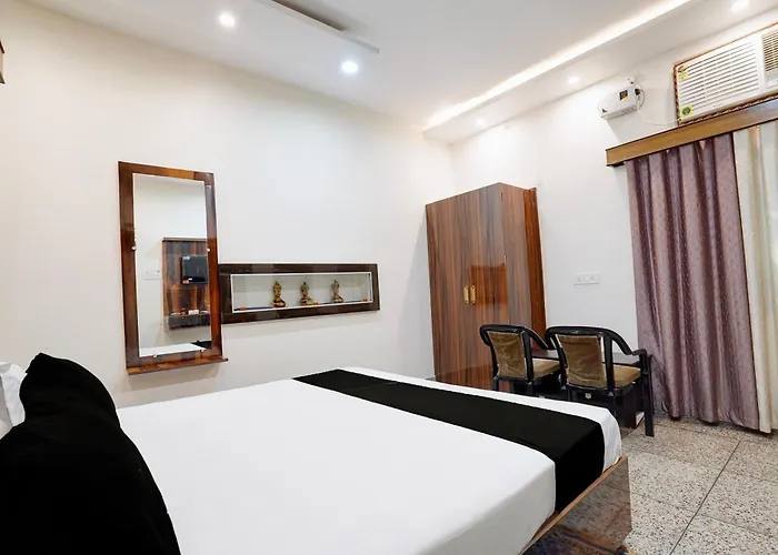 Kalash Guest House Ayodhya