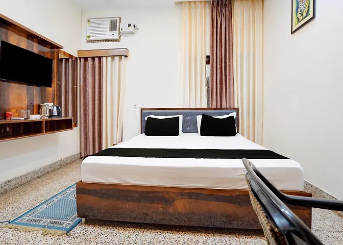 Kalash Guest House Ayodhya