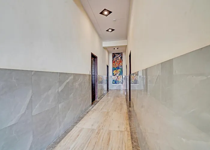Hotel O Gauri Shankar Dham Vrindavan