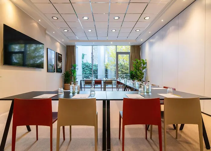 Tribe Duesseldorf Hotel