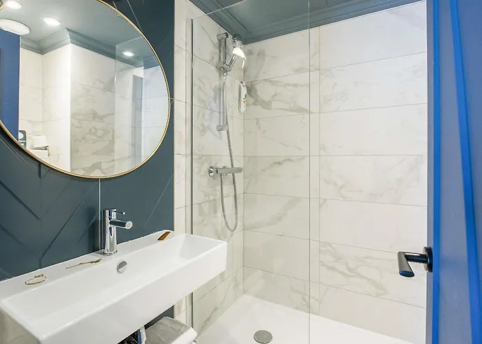 Ibis Styles Paris Nation Cours De Vincennes Otel