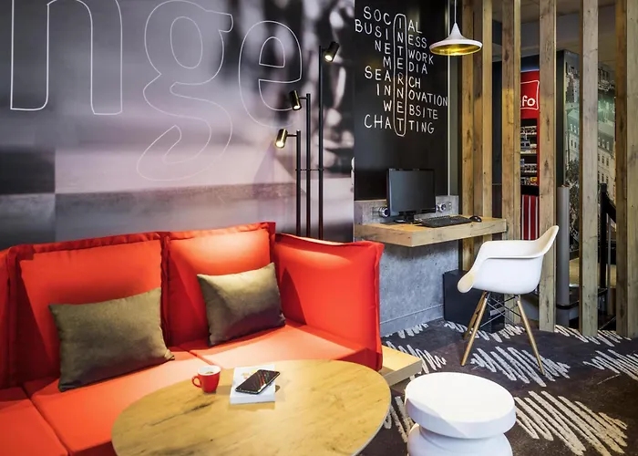 Ibis Clichy Centre Mairie Hotel