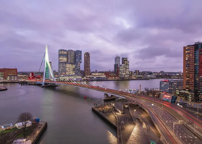 Doubletree By Hilton Rotterdam Centre Hotel
