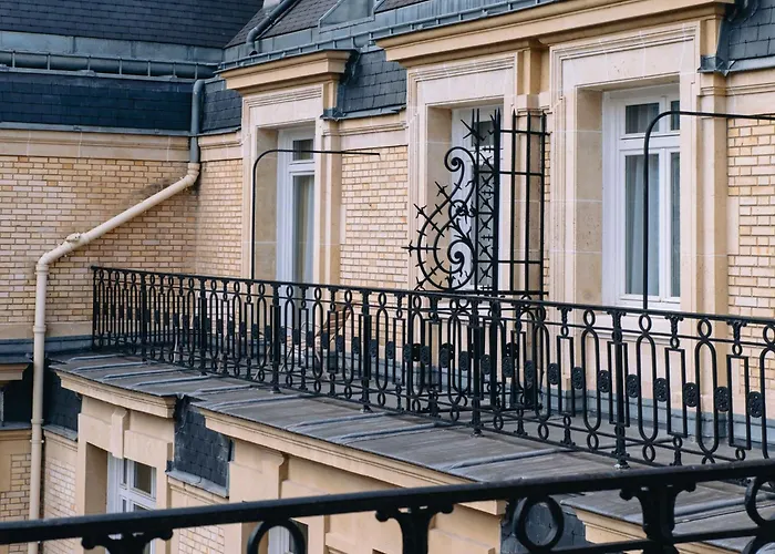 Fraser Suites Le Claridge Champs-Elysees Paris