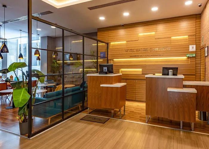Hotel Madrid Chamartin, Affiliated By Melia