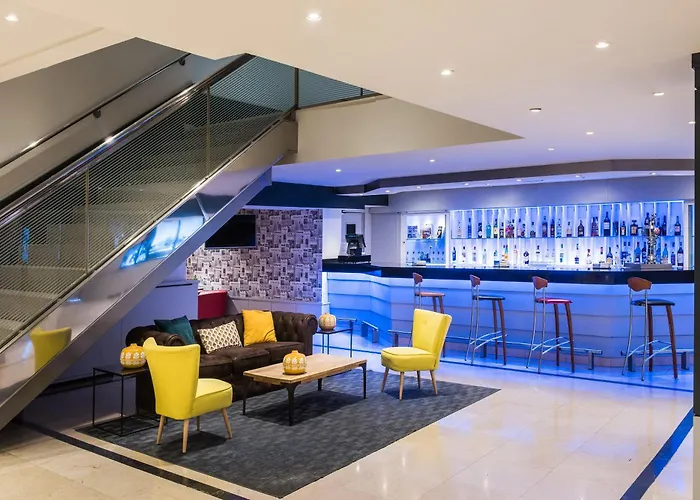 Madrid Alameda Aeropuerto By Melia