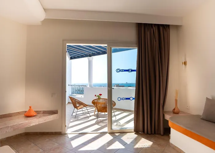 Intouriste Hotel & Suites Agadir
