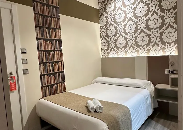 Hostal Atocha Almudena Martin Madrid