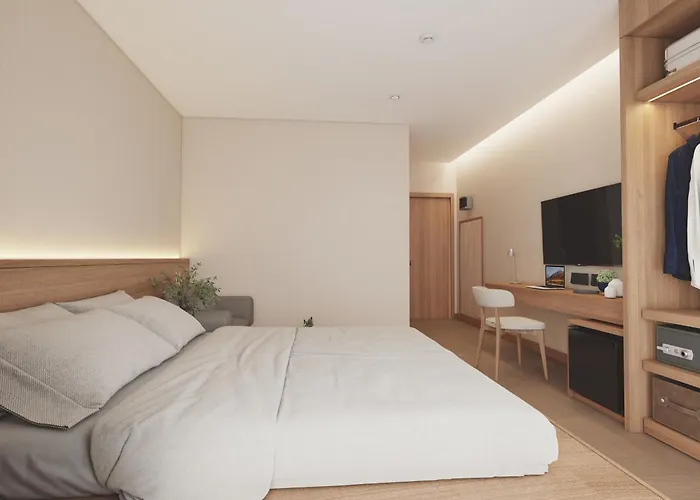 วิคตอเรีย นิมมาน โฮเต็ล Hotel เชียงใหม่