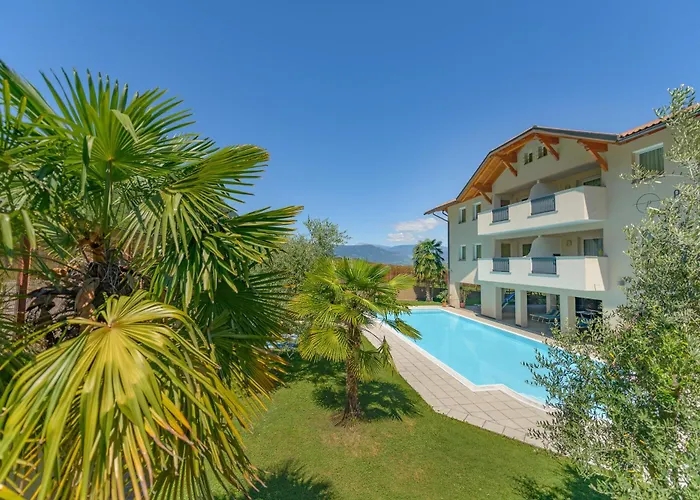 Garni Hotel Peterlinhof Kaltern