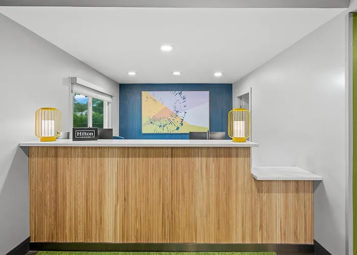 Spark By Hilton Brunswick