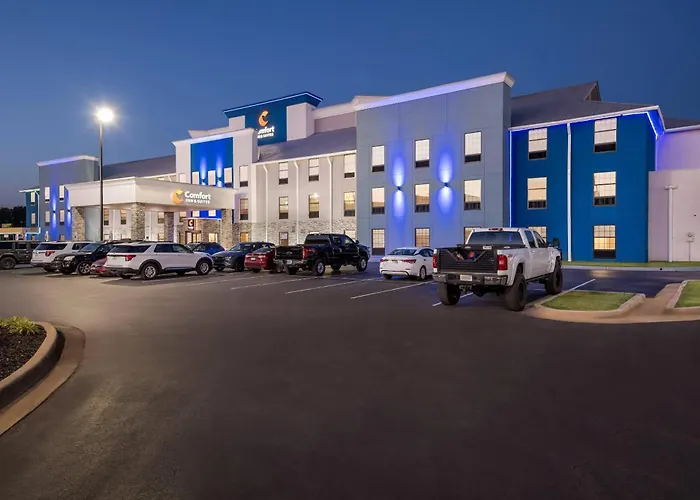 Comfort Inn & Suites River City Decatur