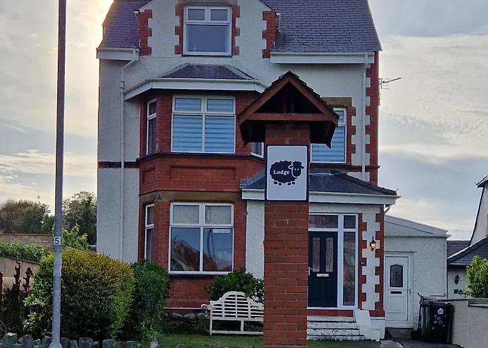 Black Sheep Lodge Holyhead
