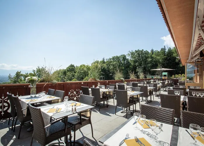 Hotel-Restaurant Bois Joly Crozet