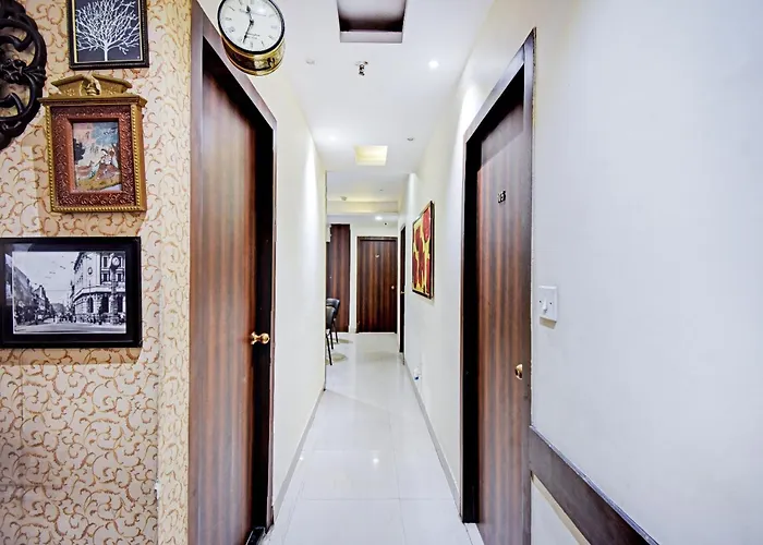 Collection O Motisarai Hotel Kolkata