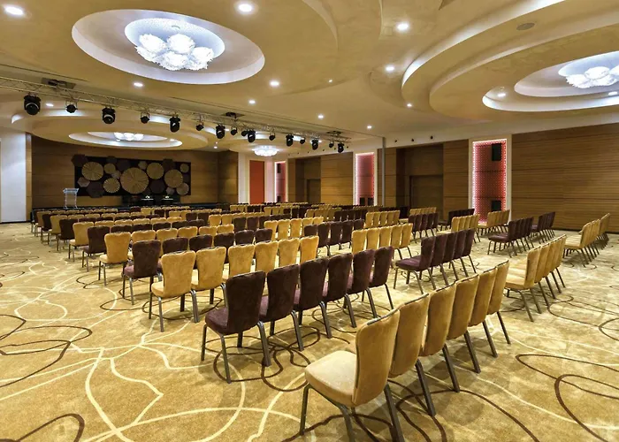 Mövenpick Hotel du Lac Tunis