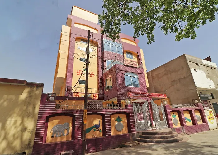Spot On 38000 Vaidehi Bhawan Hotel Ayodhya