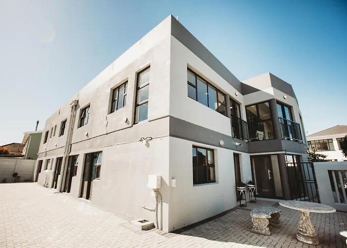 Wave Inn Guesthouse Cape Town