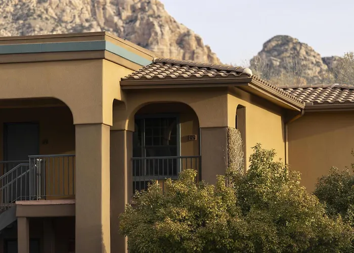 Mountain Modern Sedona, Tapestry Collection By Hilton Hotel