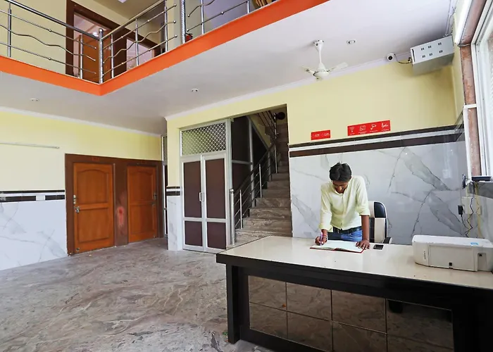 Hotel O Shree Krishna Resort Mathura