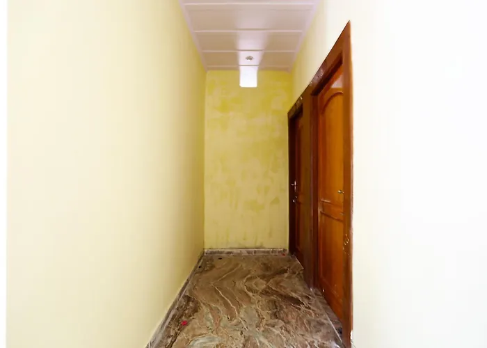 Hotel O Shree Krishna Resort Mathura