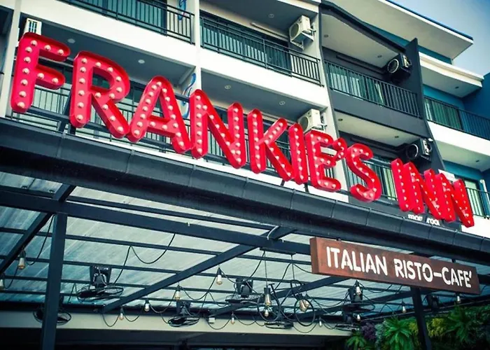 Frankie'S Inn Jomtien Beach