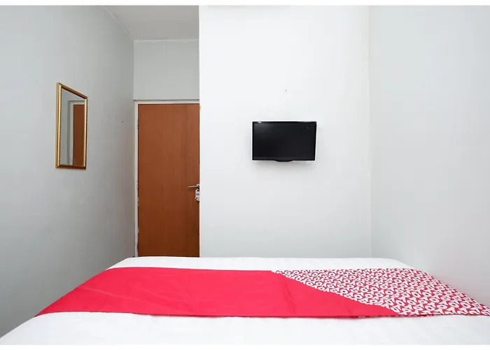 Hotel O Palebon Residence Semarang