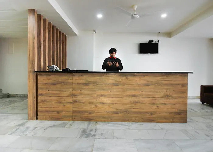 Super Capital O Sri Suprabhat Grand Near Kachiguda Railway Station Hyderabad