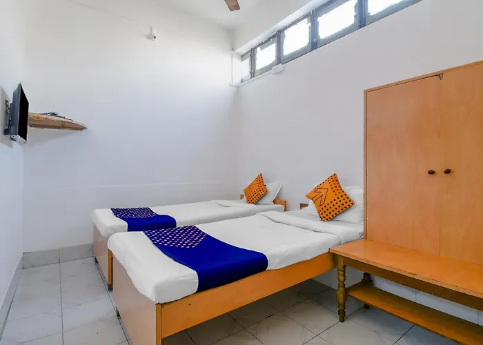 Oyo Flagship 71156 Hotel Jaybee'S Dibrugarh