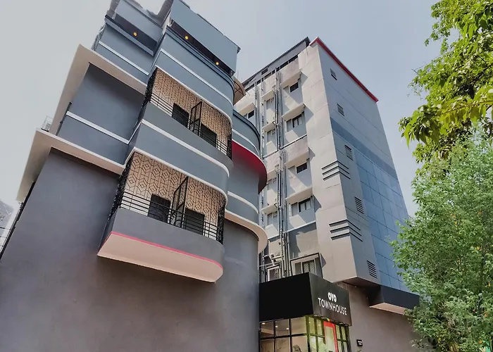 Super Hotel O Akash Ganga Park Circus Kolkata