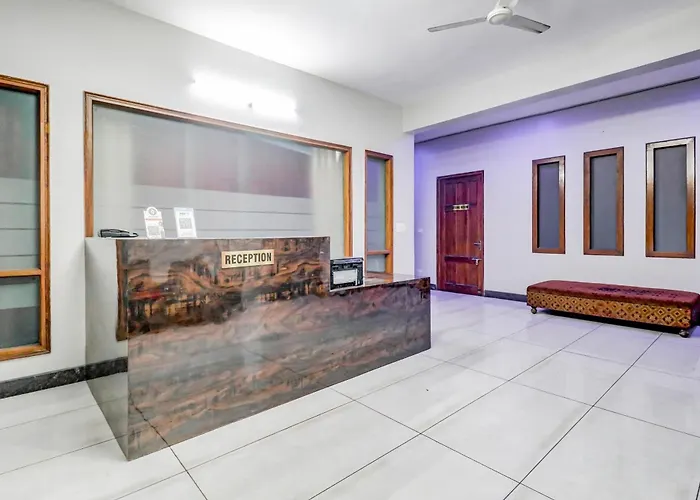 Hotel O By Oyo Tokyo Lucknow