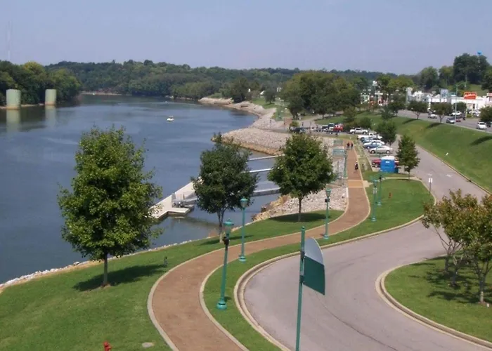 Holiday Inn - Clarksville Northeast By Ihg