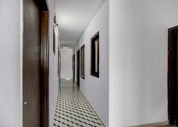 Hotel O Blissbourn New Delhi